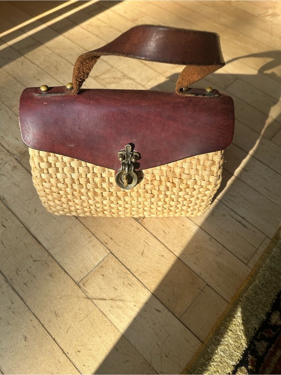 Etienne Aigner Handbags - Etienne Aigner Vintage straw bag